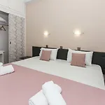 Electra Hotel 2*