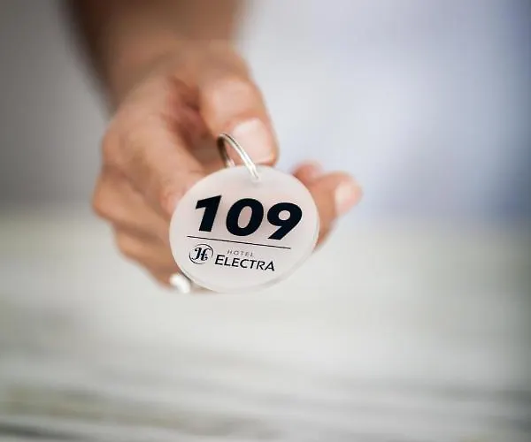 Electra 2* Tolón
